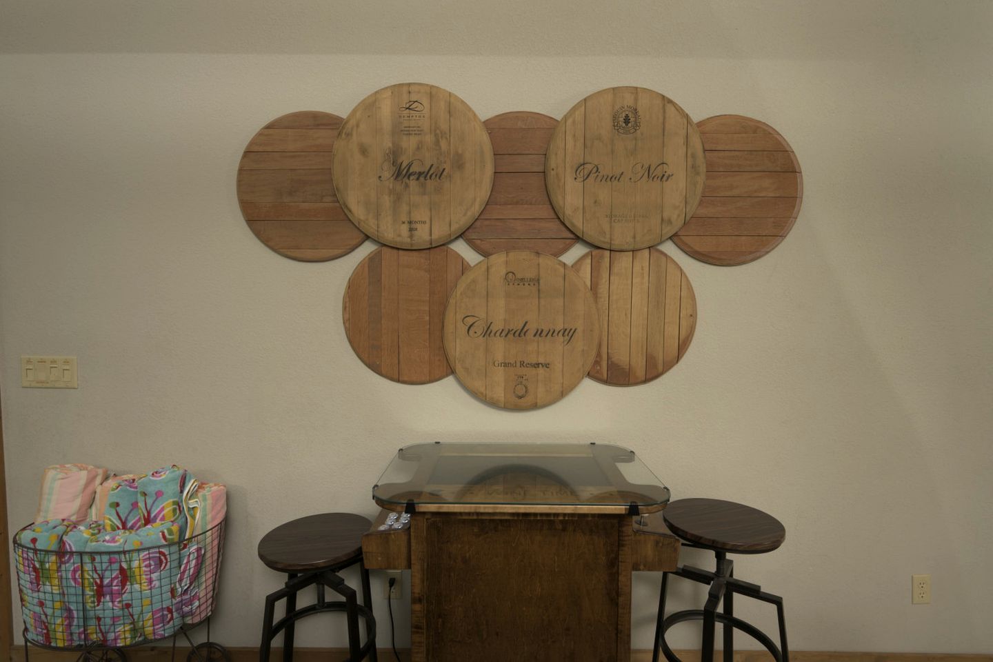 Pet Friendly Paradise in the Southern Hills of Hochatown, Oklahoma, Perfect for a Weekend Escape