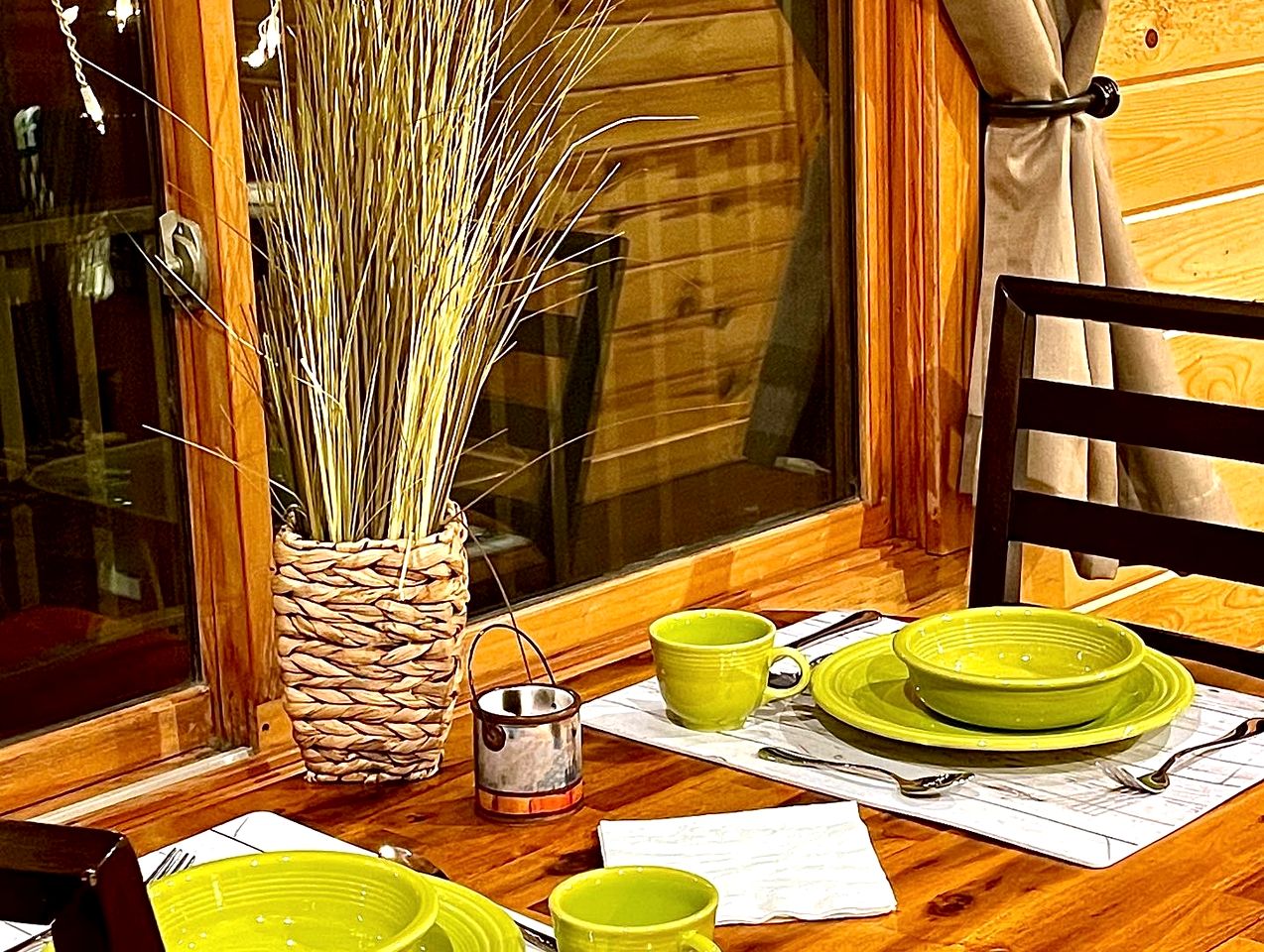 Pet-Friendly Cabin Rental for Two along River near Thompson Falls, Montana