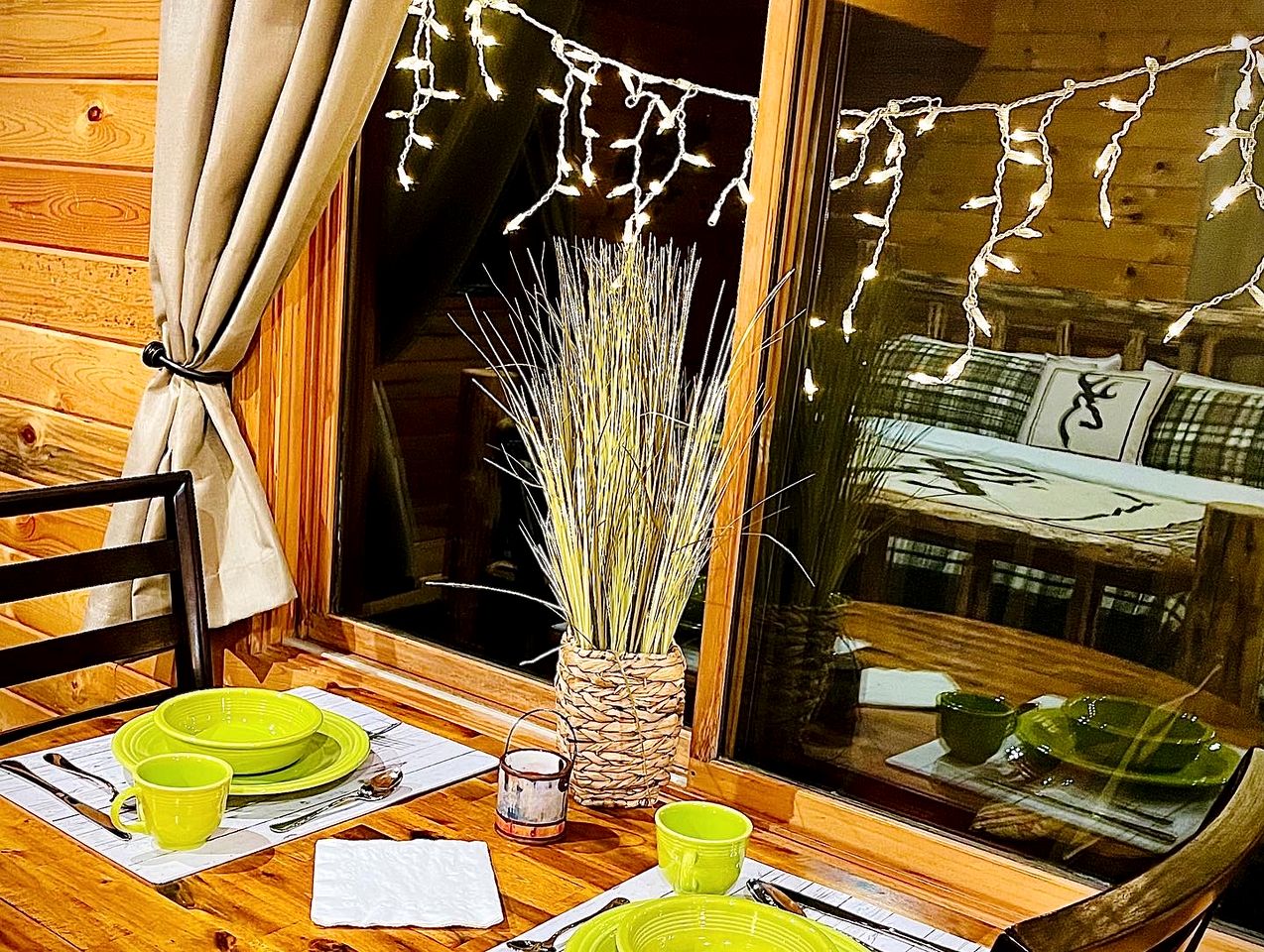 Pet-Friendly Cabin Rental for Two along River near Thompson Falls, Montana