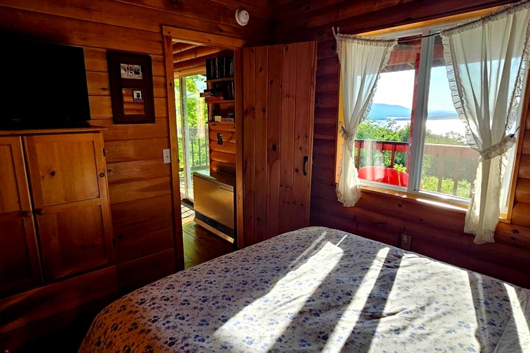 Cabins (United States of America, Greenville, Maine)