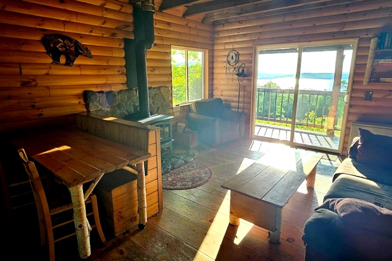 Cabins (United States of America, Greenville, Maine)