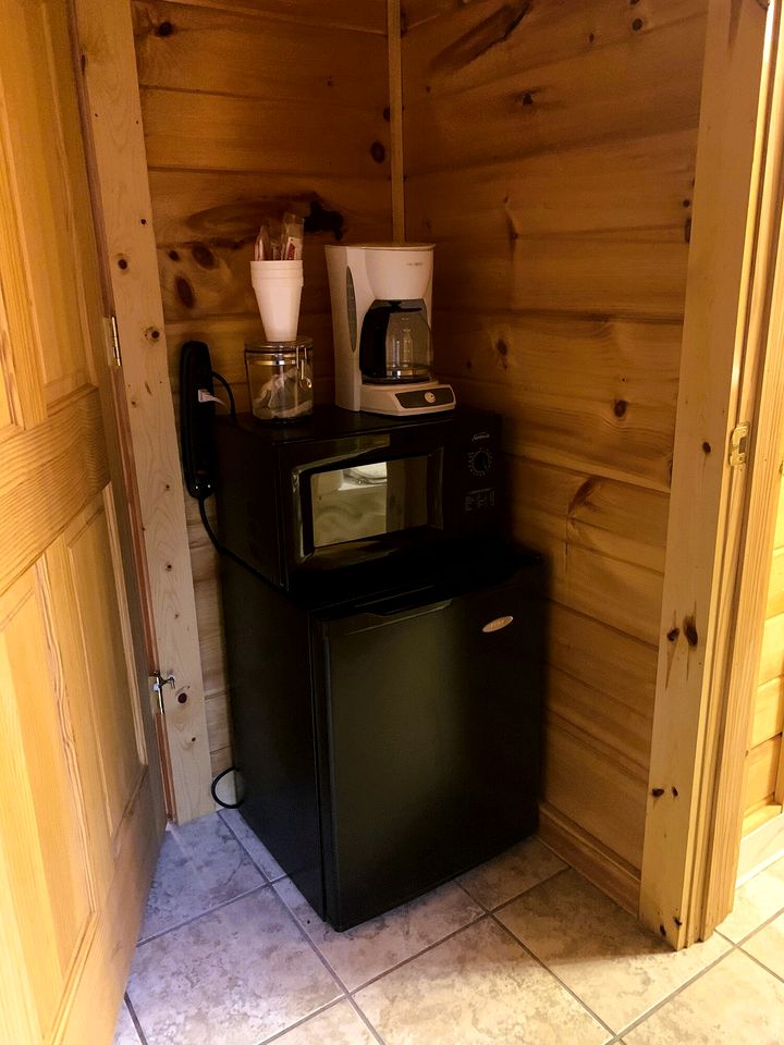 Pet-Friendly Studio Unit Incredible to Reconnect with Nature in West Virginia