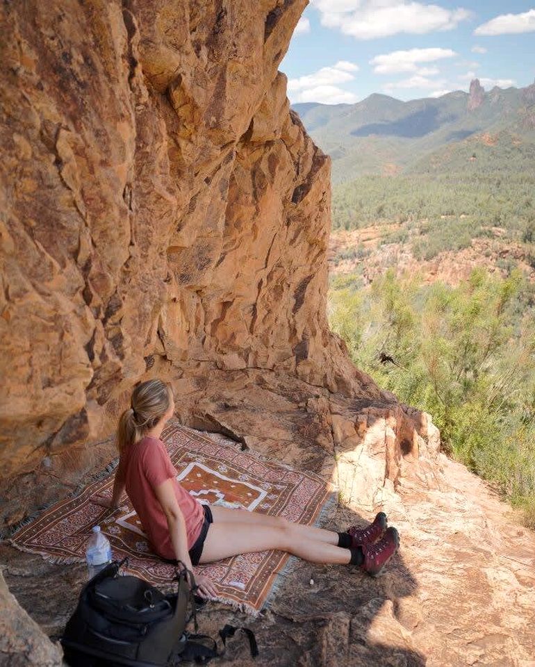 Tranquil, Pet-Friendly Tiny Home Perfect for Couples Glamping in Ulamambri, Australia