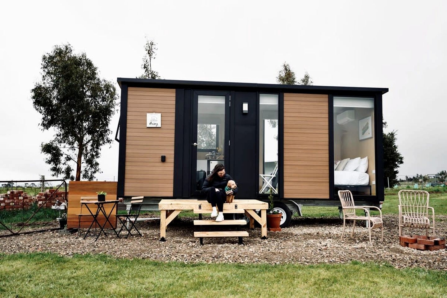 Pet Friendly Tiny Home for a Glamping Getaway outside Melbourne
