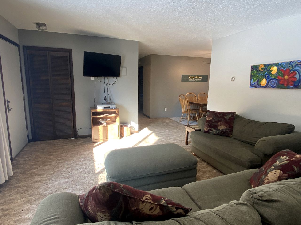 Pet-Friendly, Wonderful Waterfront Family Getaway Cabin with Private Access to Lake Mitchell & Lake Cadillac in Michigan