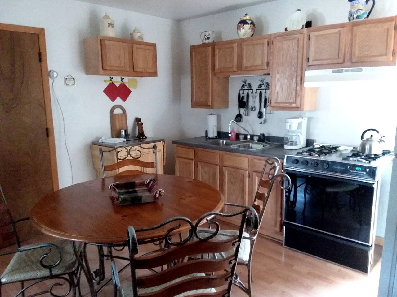 Pet-friendly Vacation Rental near Outdoor Attractions and Blue Mountain Lake, New York