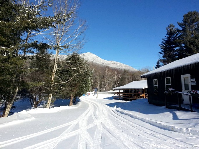 Cabins (United States of America, Blue Mountain Lake, New York)