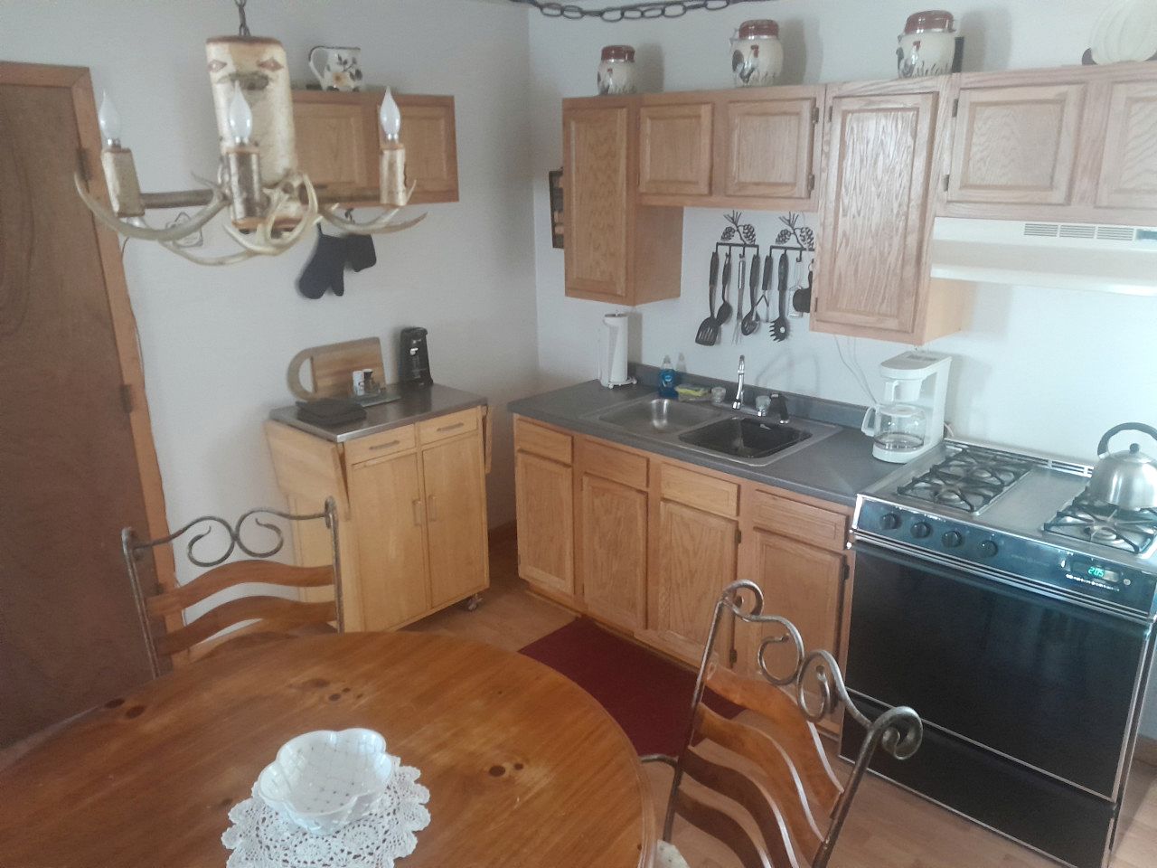 Pet-friendly Vacation Rental near Outdoor Attractions and Blue Mountain Lake, New York