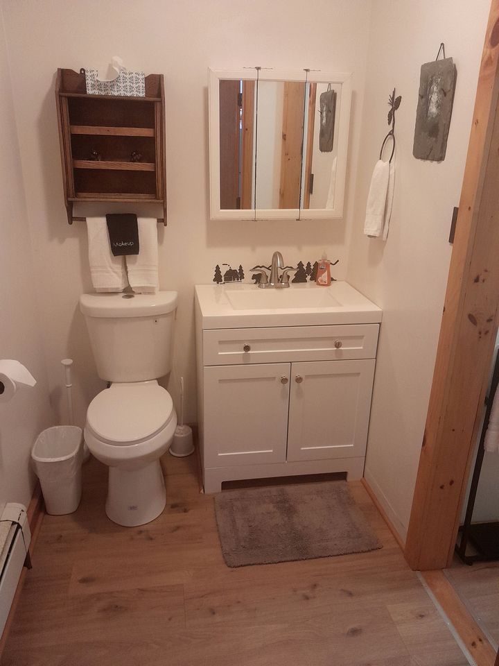 Pet-friendly Vacation Rental near Outdoor Attractions and Blue Mountain Lake, New York