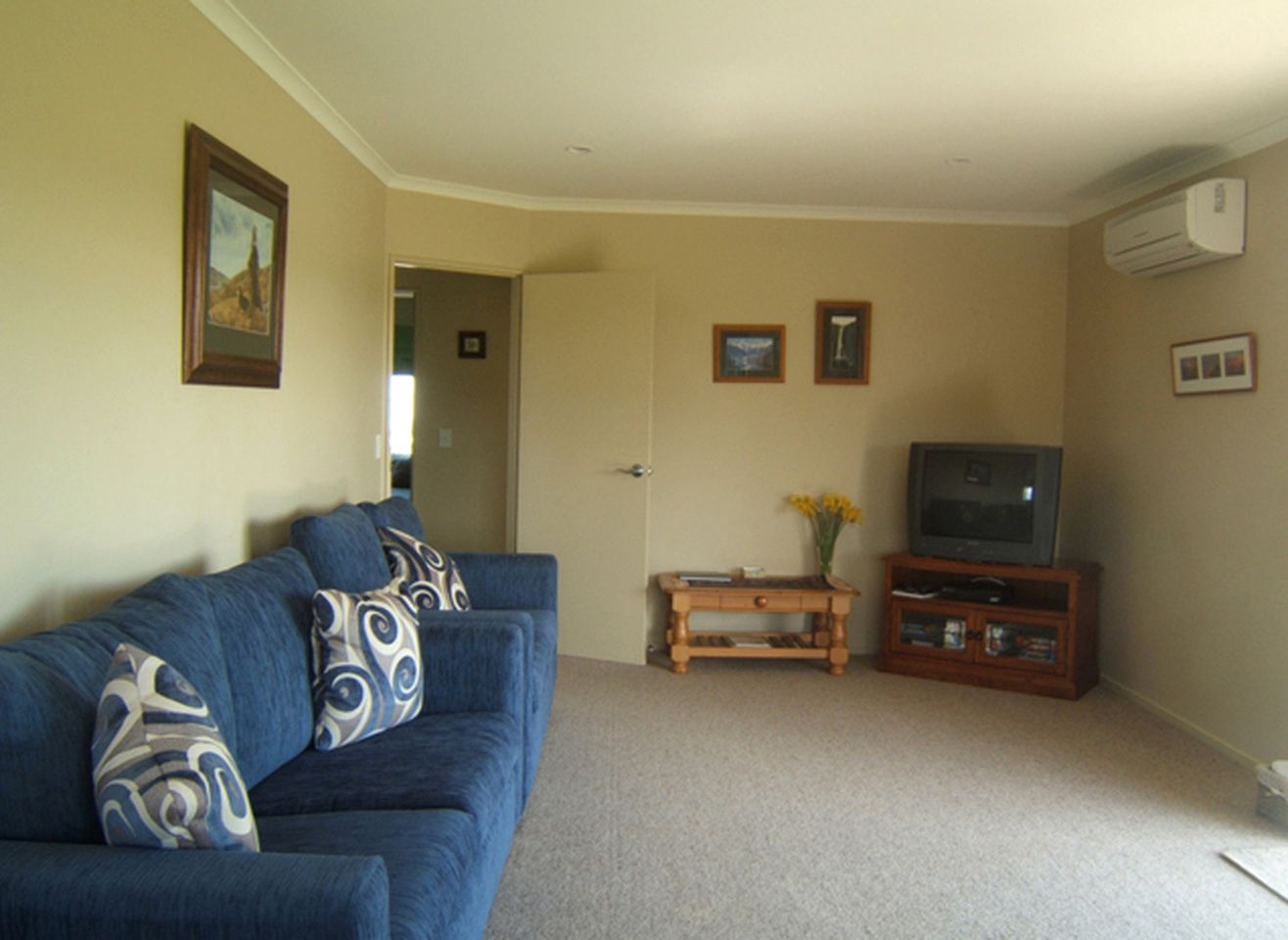 Charming Countryside Cottage near Pegasus Bay and Christchurch, New Zealand