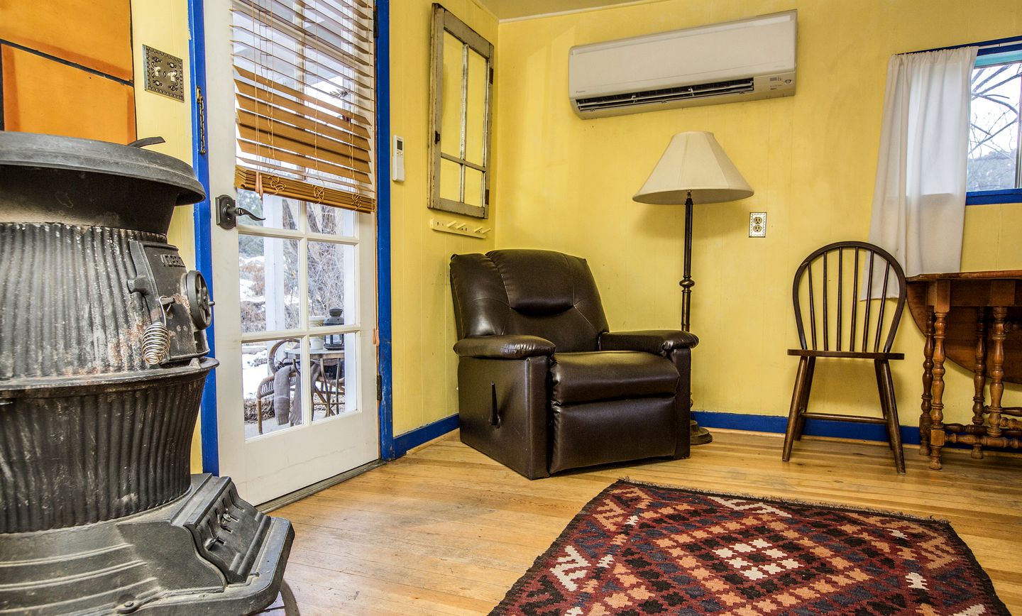 Taos Goji EcoLodge, Log Cabins 2571, San Cristobal, United States of