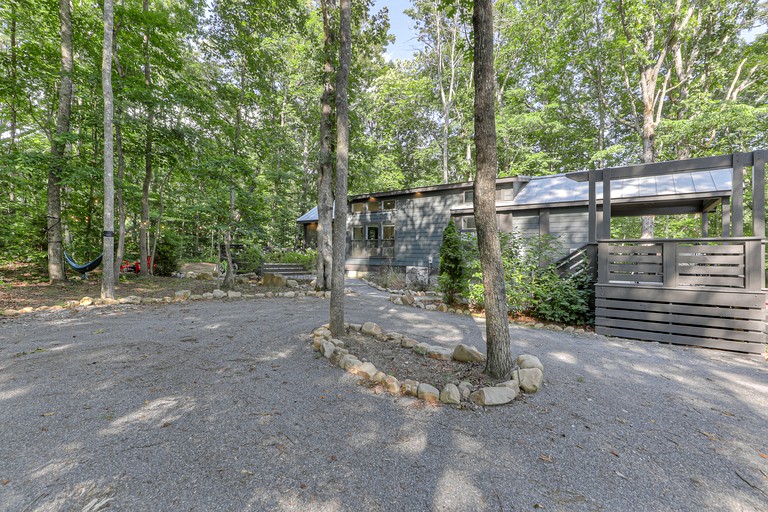 Cottages (United States of America, Tracy City, Tennessee)