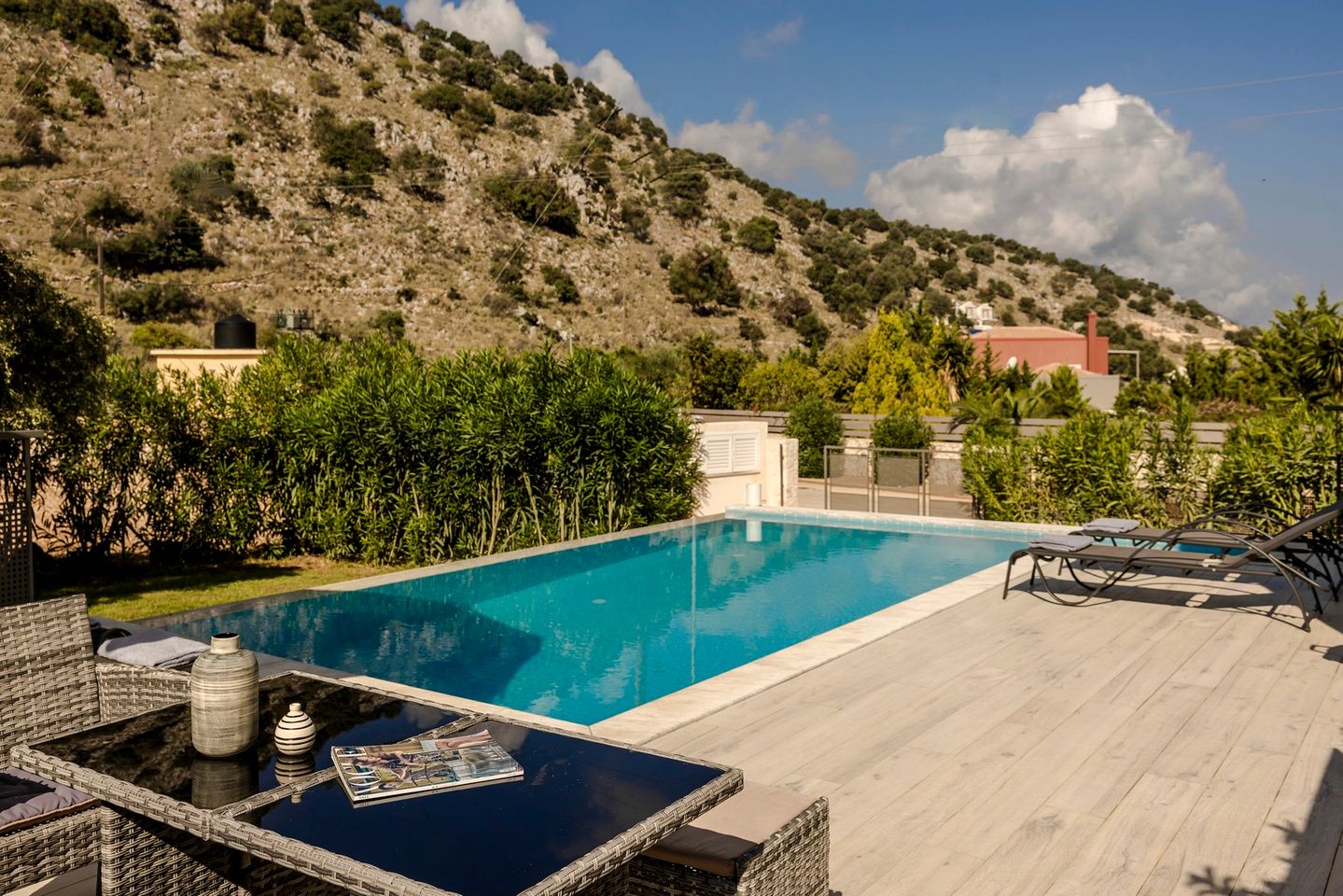 Exquisite Villa Haven near Ionian Sea in Greece