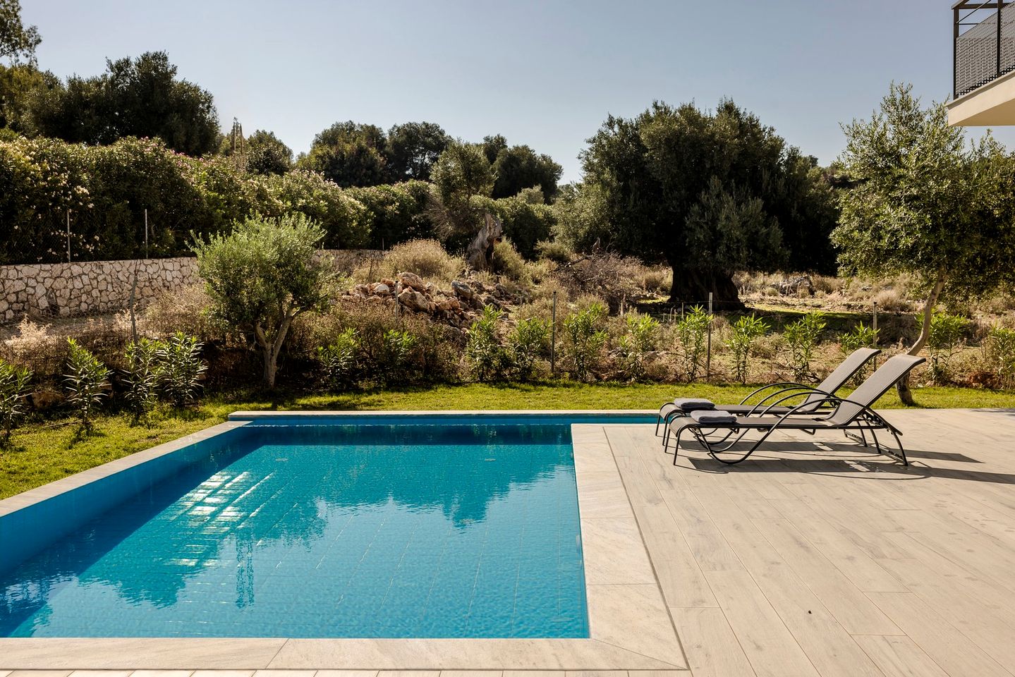 Vibrant Villa Paradise near Ionian Sea in Greece