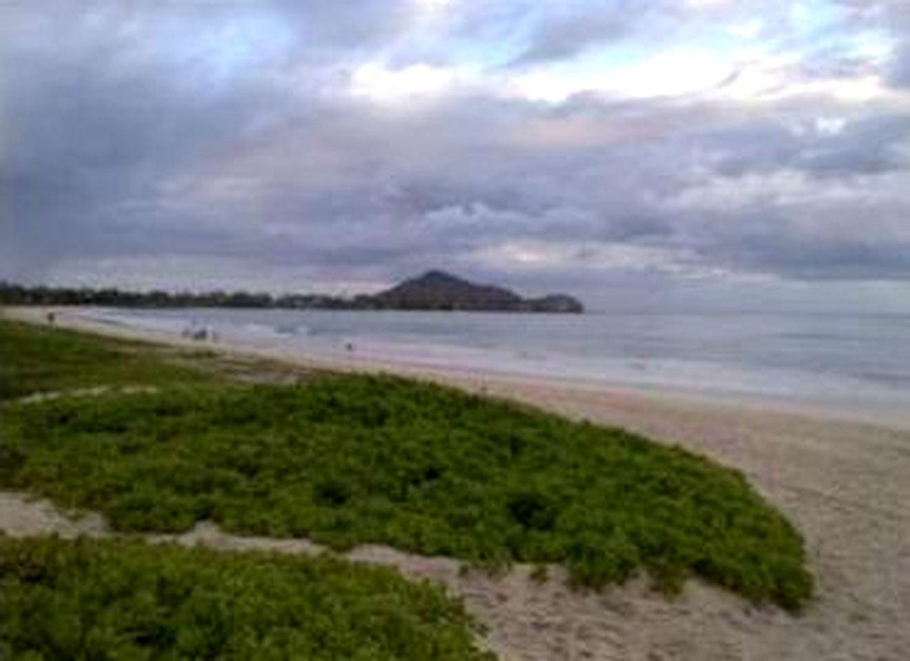 Charming Beachfront Vacation Rental on the Island of Oahu in Kailua, Hawaii