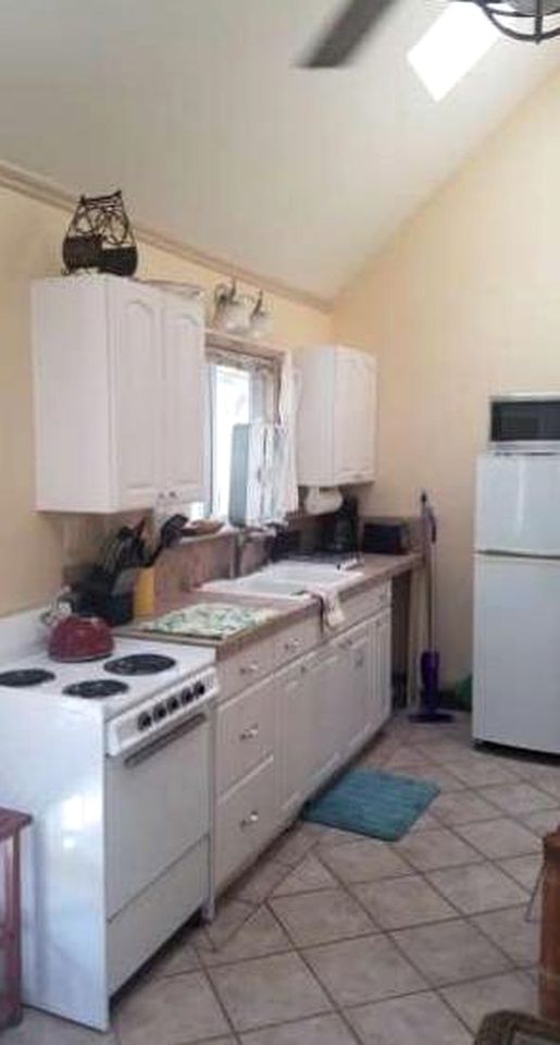 Ideal Vacation Rental for Four Guests near Sherwood Beach in Oahu, Hawaii