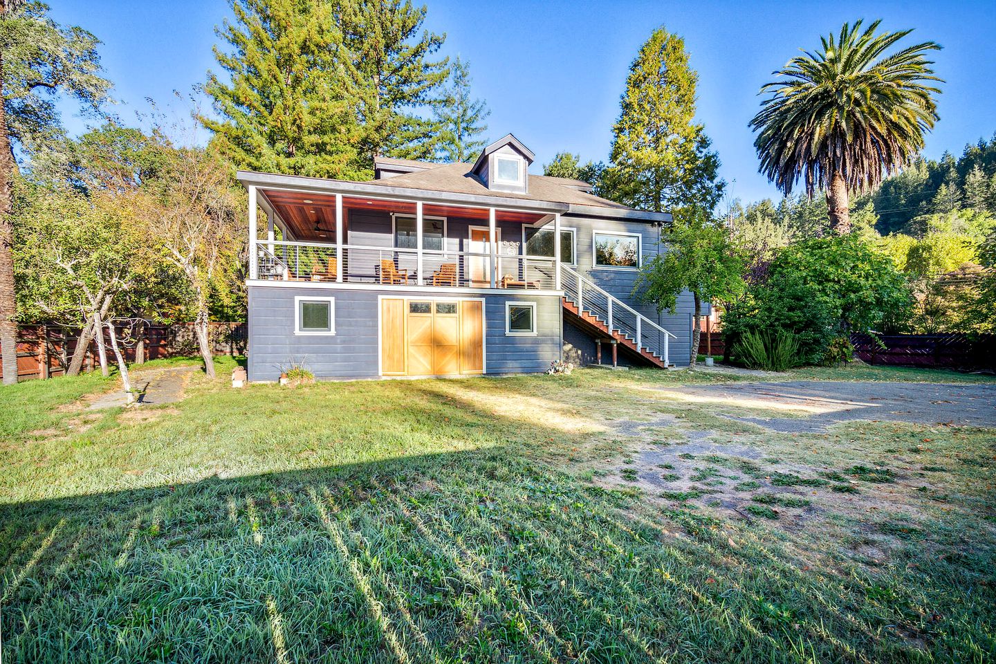 Stylish Dog-Friendly Cabin with Deck and Yard near Russian River in Monte Rio, California