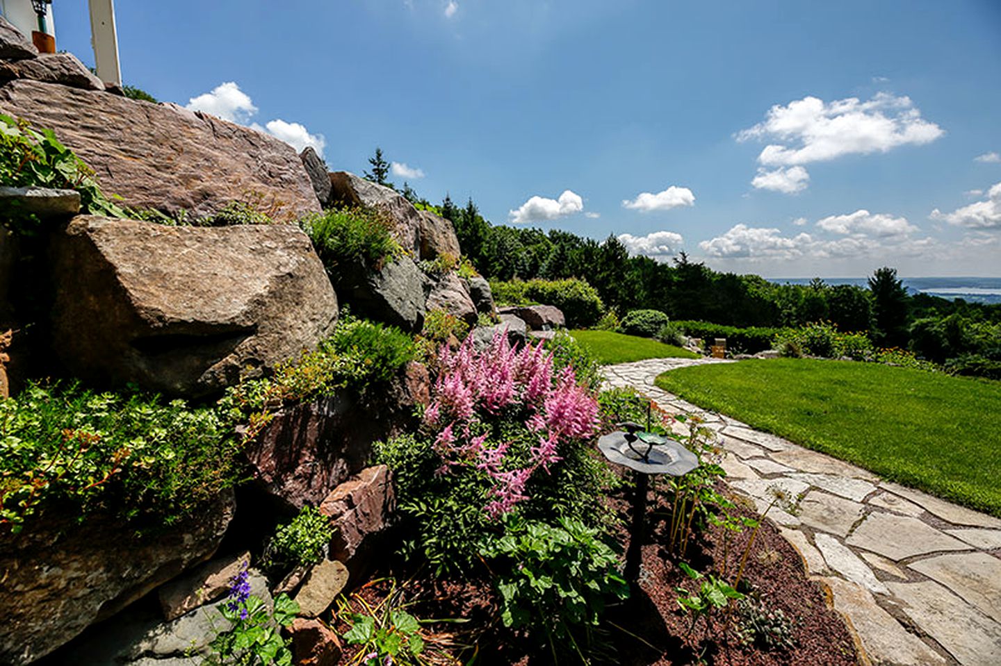 Romantic Accommodation in a Charming Inn Located in Sauk County, Wisconsin