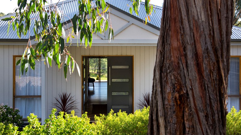 Cabins (Australia, Hepburn, Victoria)