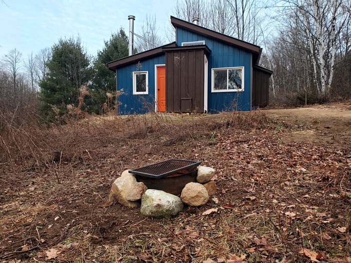 Vacation Rentals (Canada, --, --)