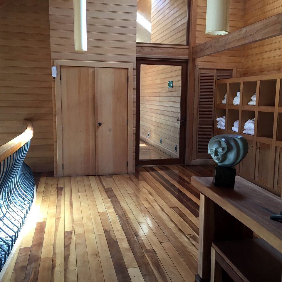 Breathtaking All-Inclusive Los Lagos Villa Rental Ideal for Glamping in Chile