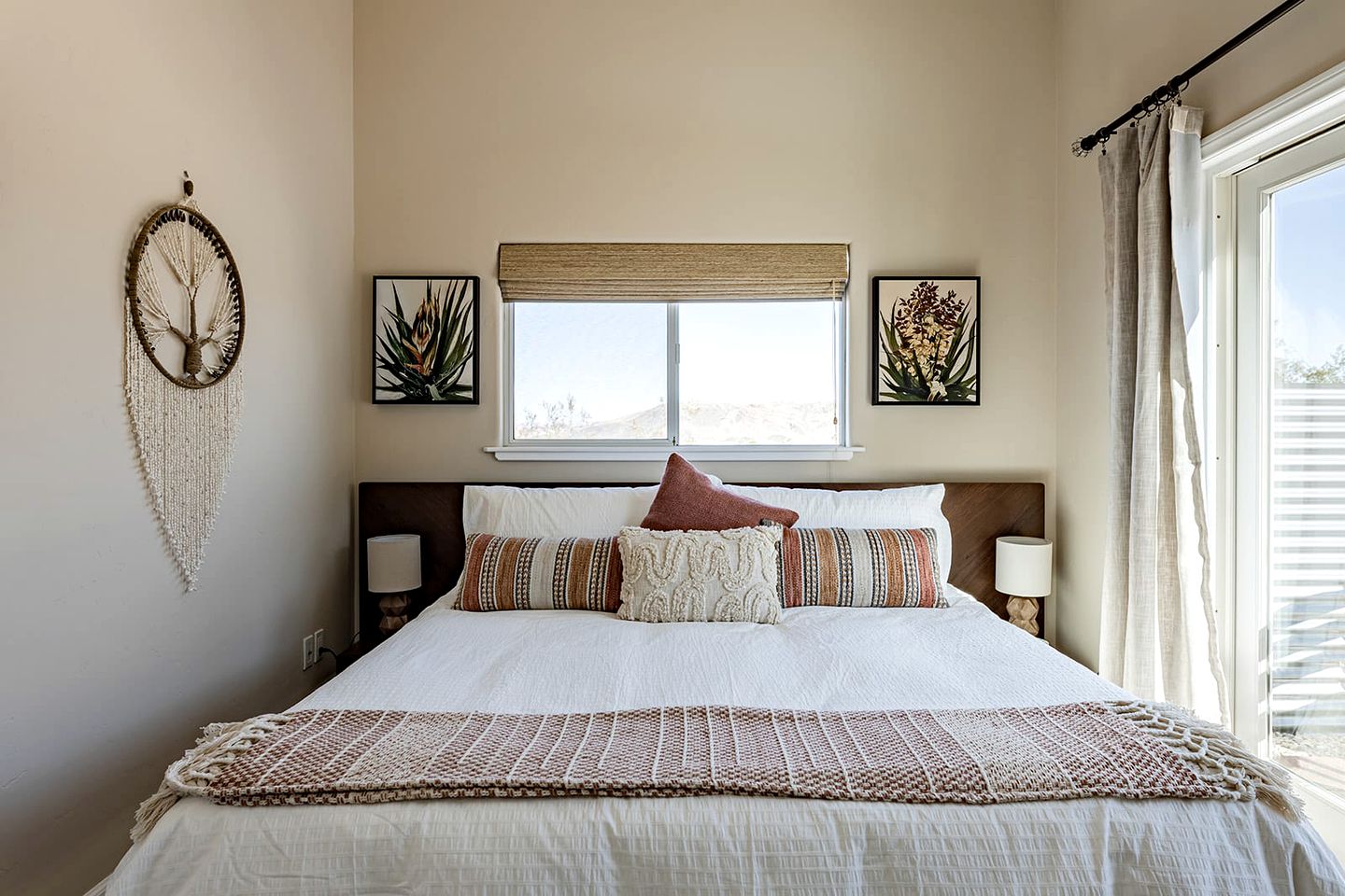 Incredible Vacation Rental with Pickleball Court and Hot-tub in Joshua Tree, California
