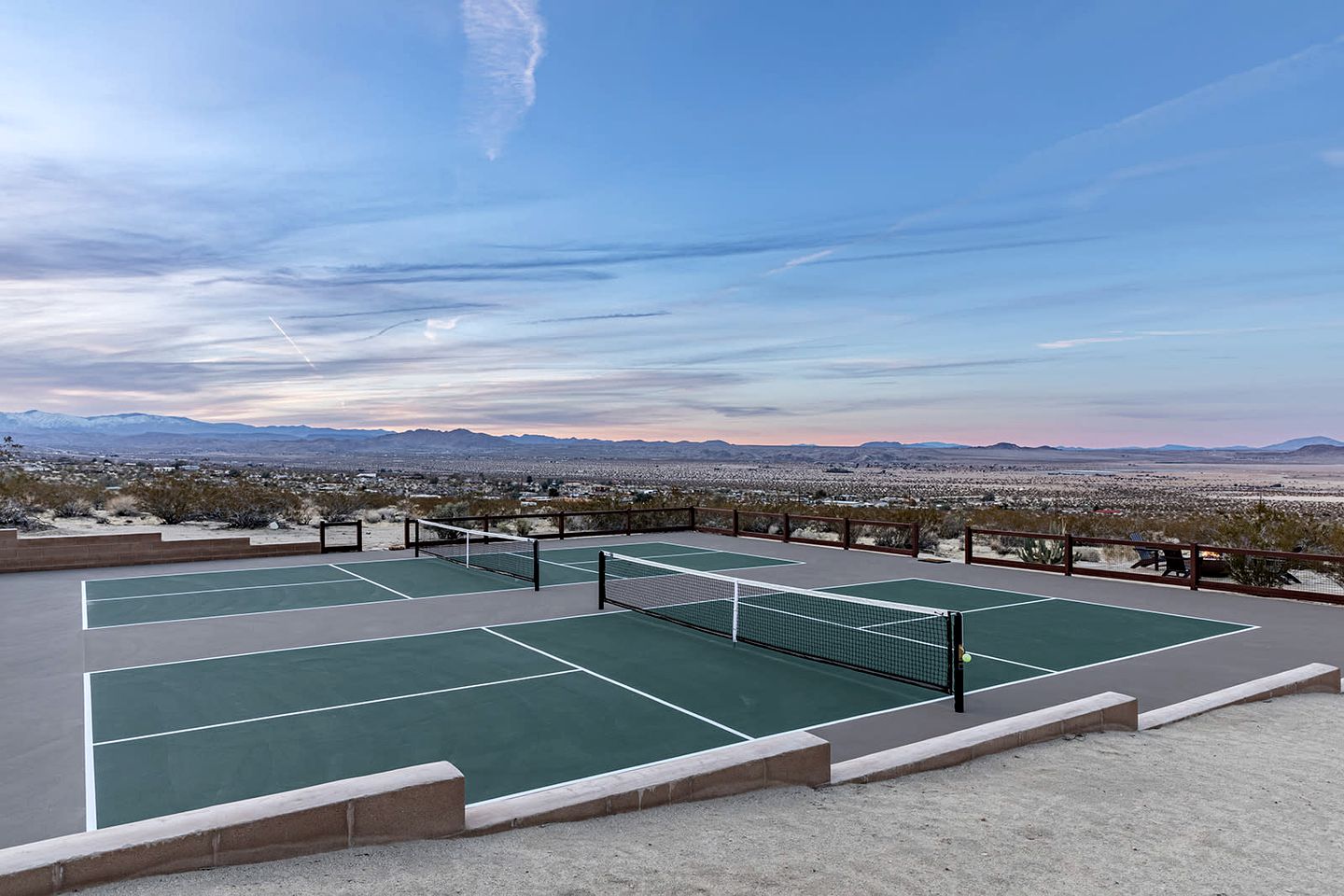 Incredible Vacation Rental with Pickleball Court and Hot-tub in Joshua Tree, California