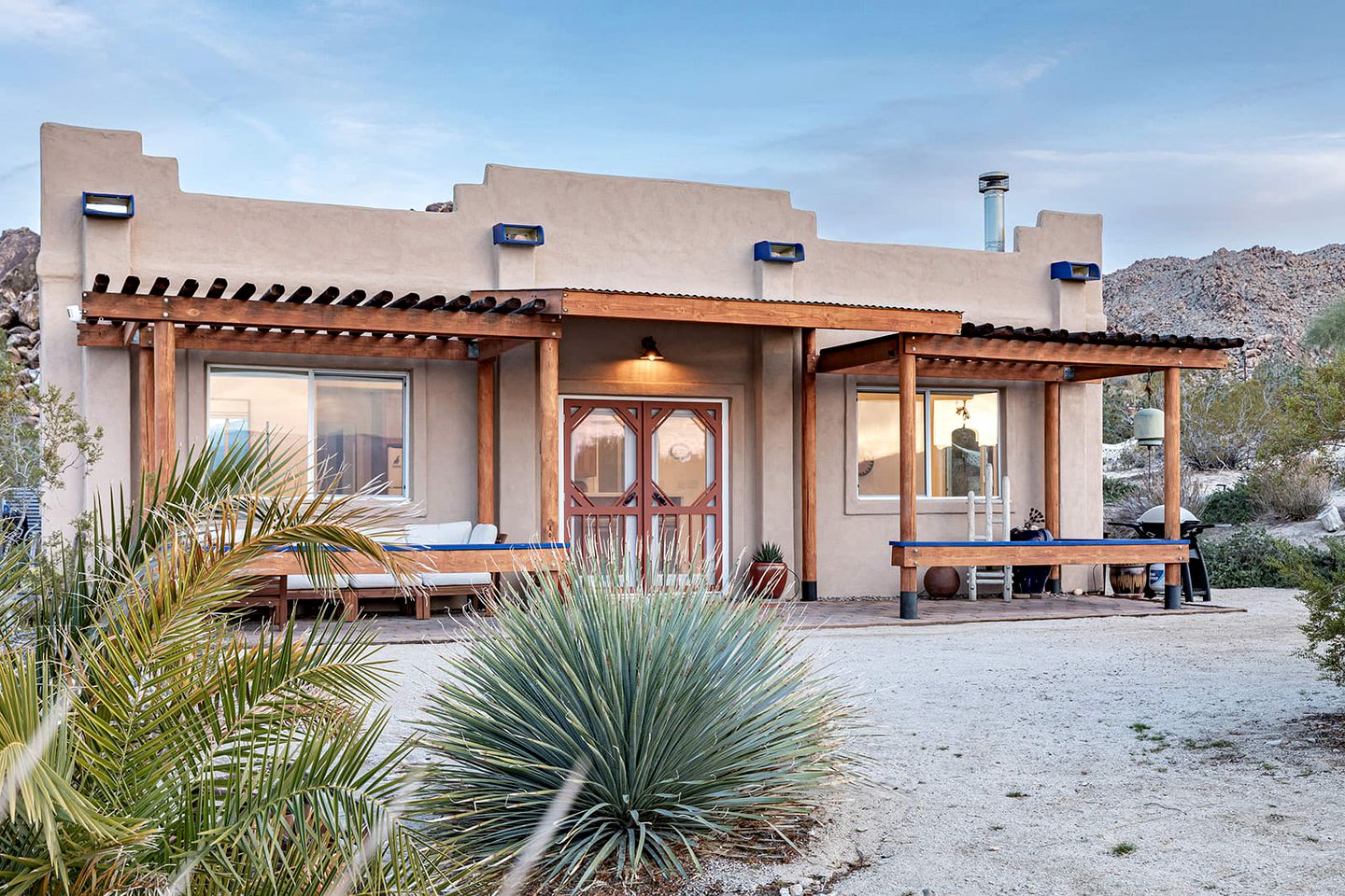 Incredible Vacation Rental with Pickleball Court and Hot-tub in Joshua Tree, California