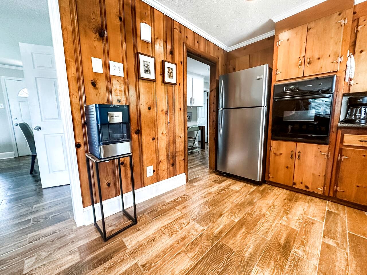 Beautiful Farm Stay with Private Pickleball Court near Kerr Lake, North Carolina