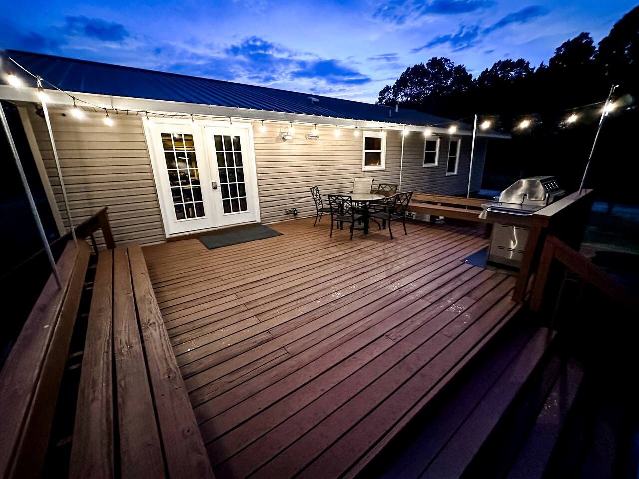 Beautiful Farm Stay with Private Pickleball Court near Kerr Lake, North Carolina