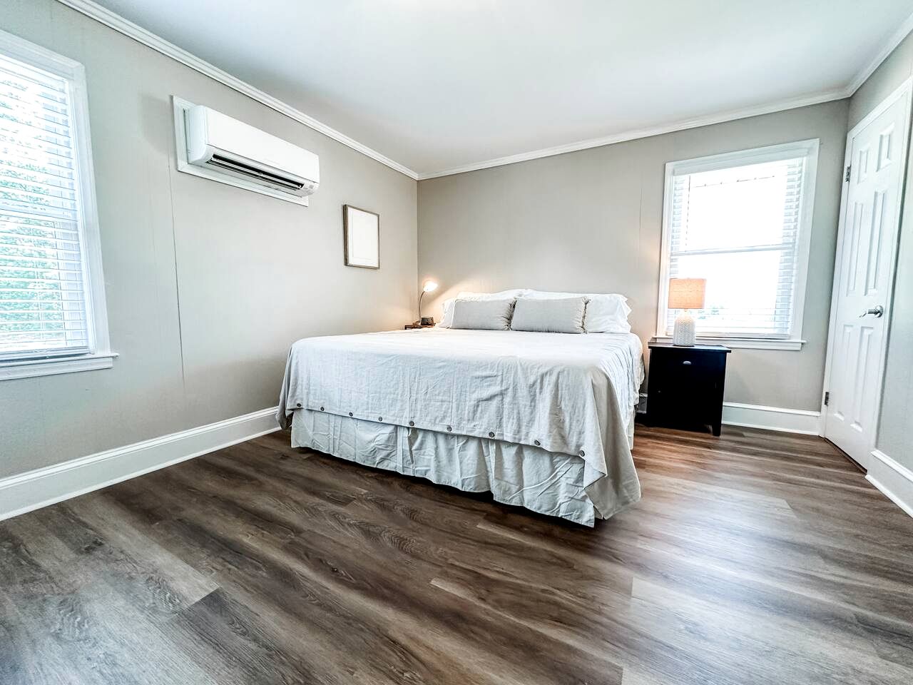 Beautiful Farm Stay with Private Pickleball Court near Kerr Lake, North Carolina