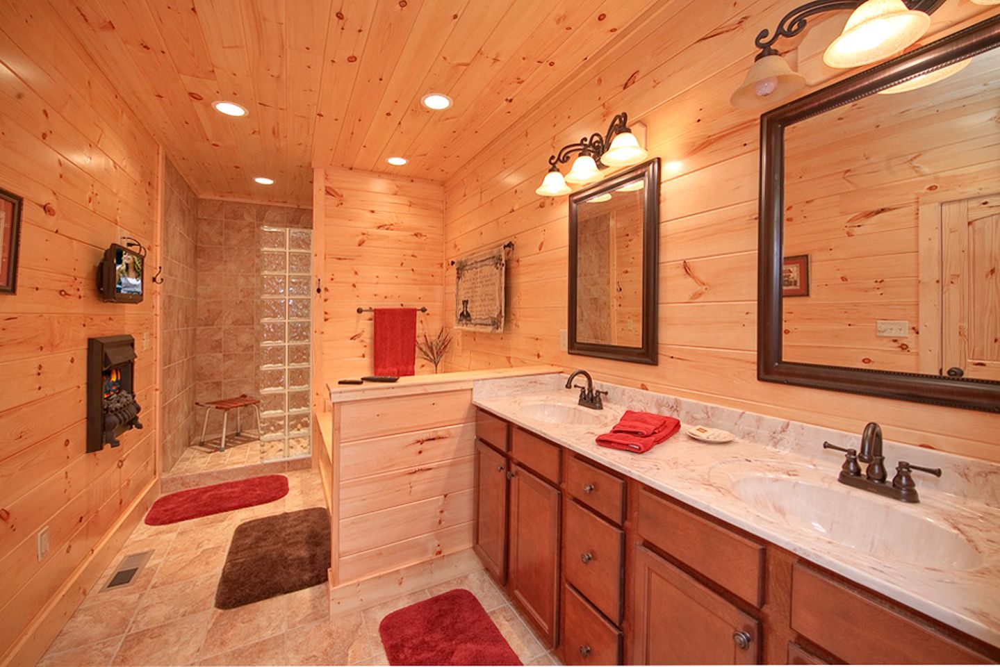 Beautiful Cabin Rental for a Romantic Getaway near the Great Smokies, TN
