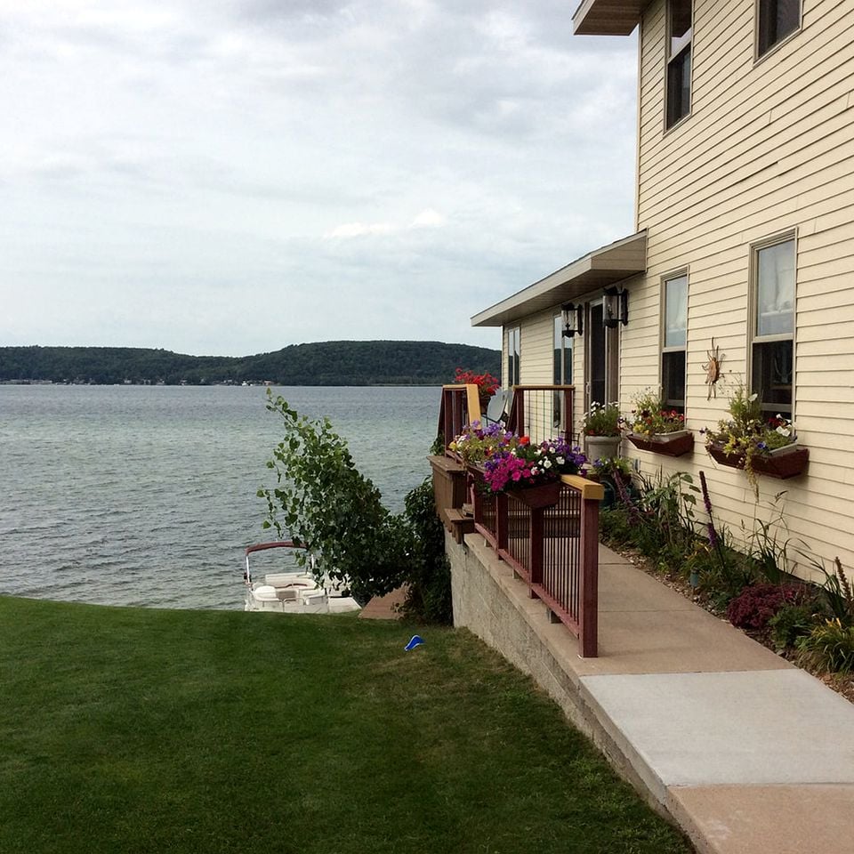 Charming Bed and Breakfast Room on the Shores of Lake Superior near Munising, Michigan