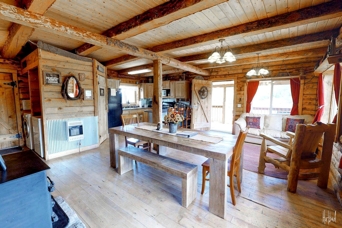 Picturesque Cabin with Barbecue and Fire Pit in Monticello, Utah