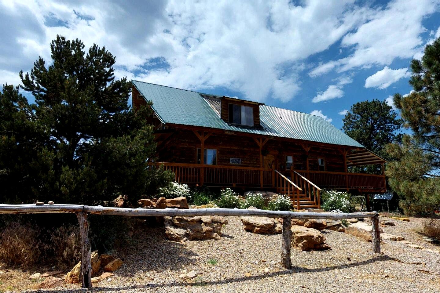 Picturesque Cabin with Barbecue and Fire Pit in Monticello, Utah