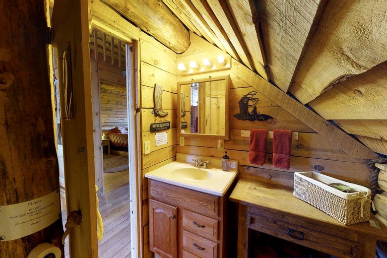 Cabins (United States of America, Monticello, Utah)