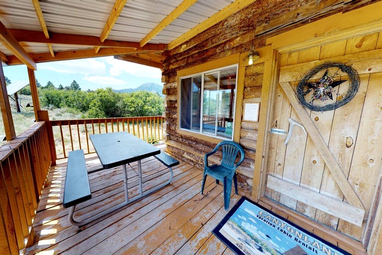 Cabins (United States of America, Monticello, Utah)