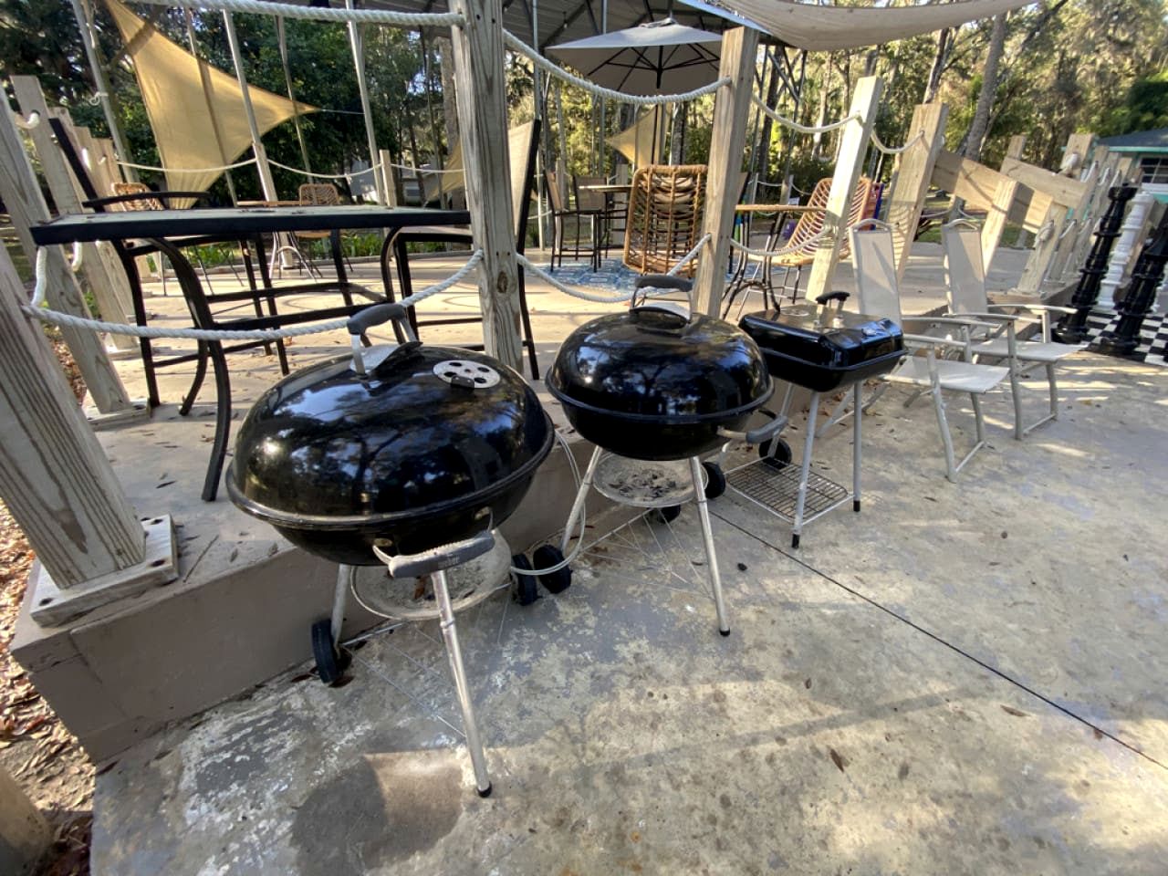 Picturesque Cottage with Fire Pit in Dunnellon, Florida