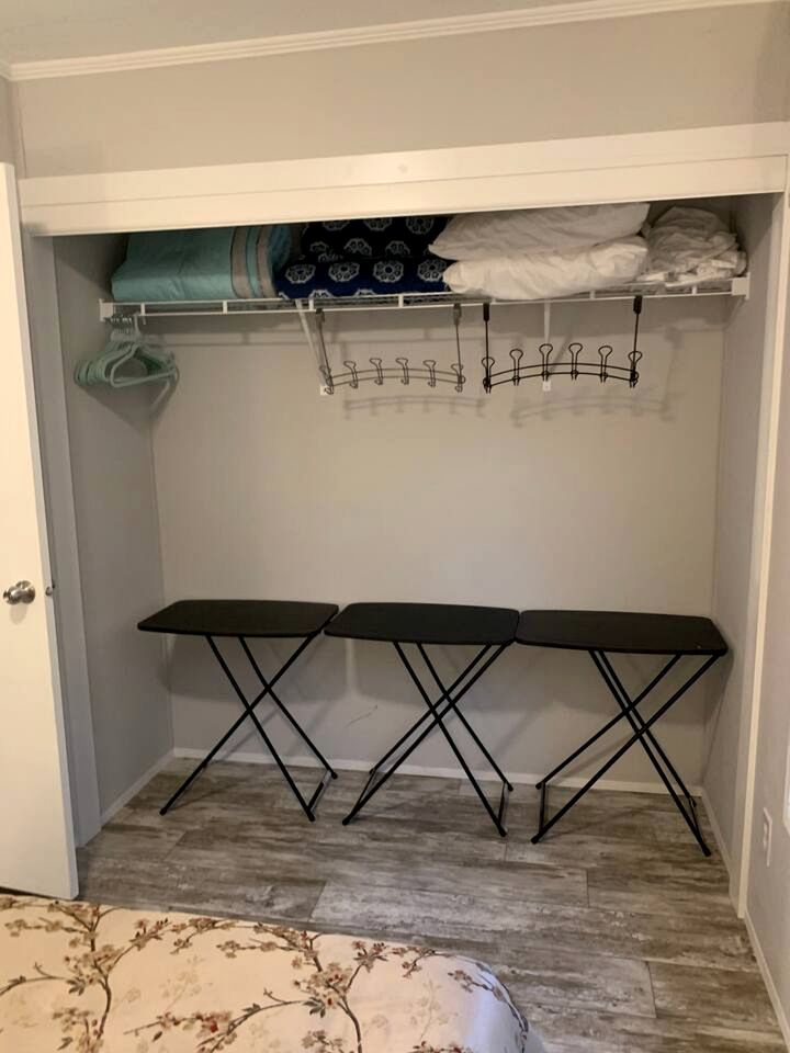 Picturesque Cottage with Fire Pit in Dunnellon, Florida