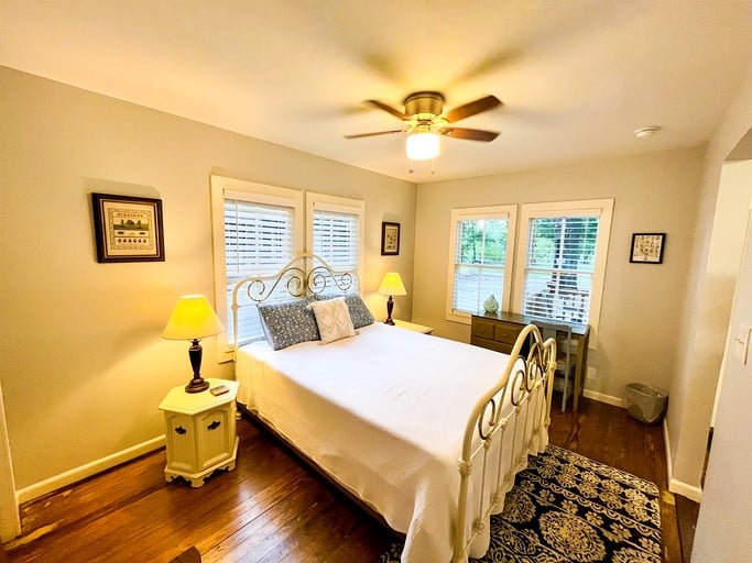 Cottages (United States of America, Lafayette, Louisiana)