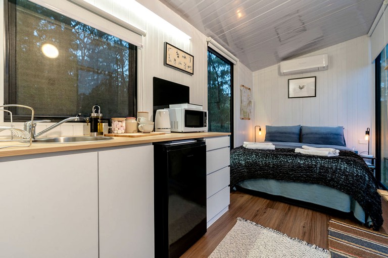 Tiny Houses (Australia, Ashbourne, Victoria)