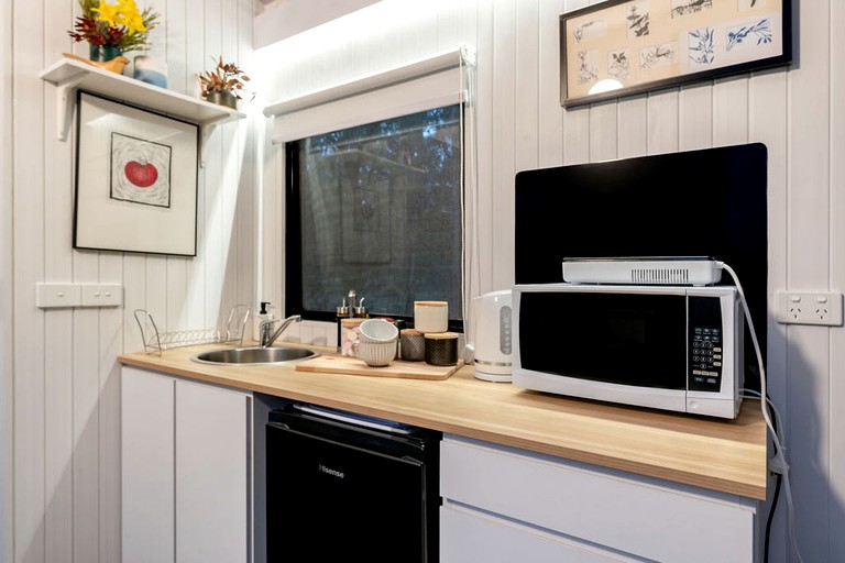 Tiny Houses (Australia, Ashbourne, Victoria)