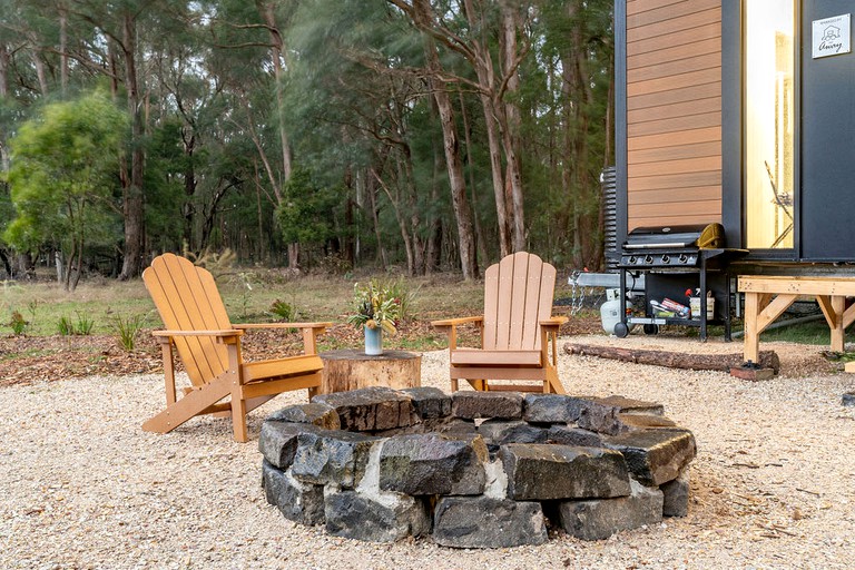 Tiny Houses (Australia, Ashbourne, Victoria)