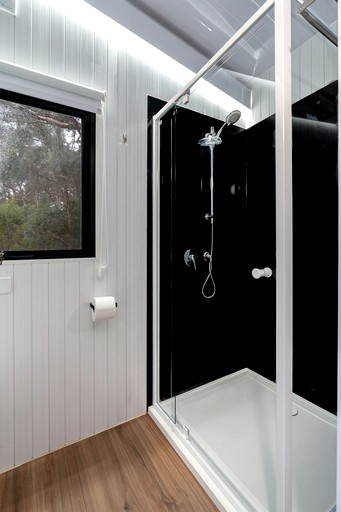 Tiny Houses (Australia, Ashbourne, Victoria)