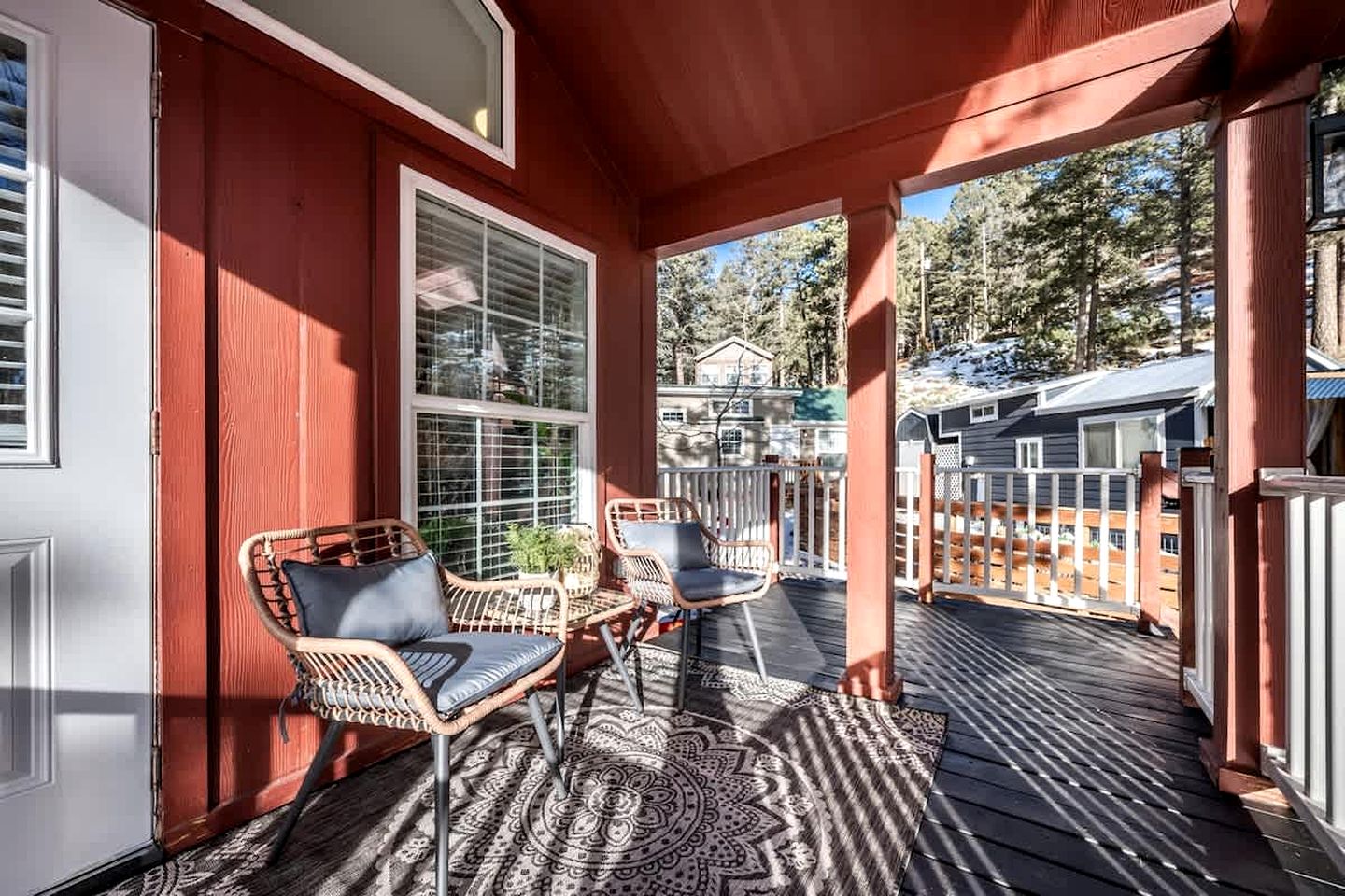 Quaint Tiny House in Woodland Park, Colorado near Garden of the Gods