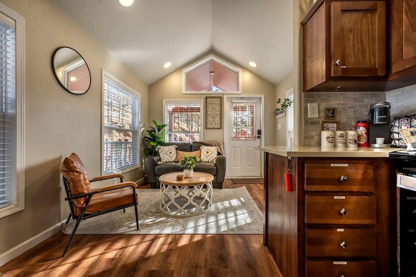 Quaint Tiny House in Woodland Park, Colorado near Garden of the Gods
