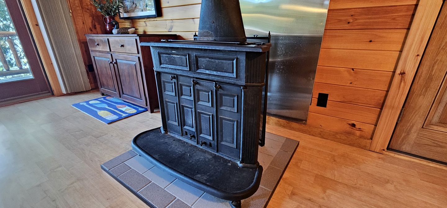 Cozy Lakefront Cabin with Private Dock & Seaplane Access on Moosehead Lake, Greenville, Maine