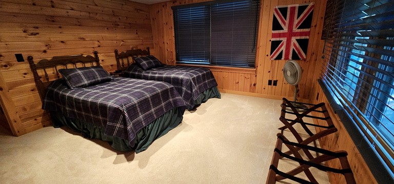 Cabins (United States of America, Greenville, Maine)