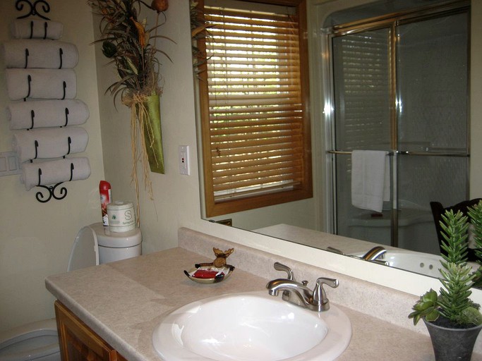 Vacation Rentals (Fish Creek, Wisconsin, United States)