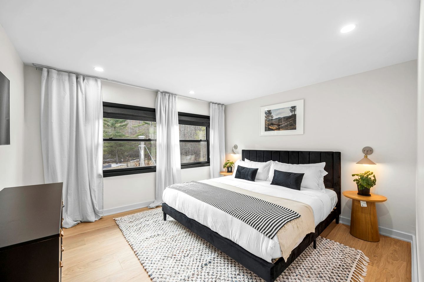 Gorgeous Modern Chateau Surrounded by Nature Perfect for Families in Pine Hill, New York